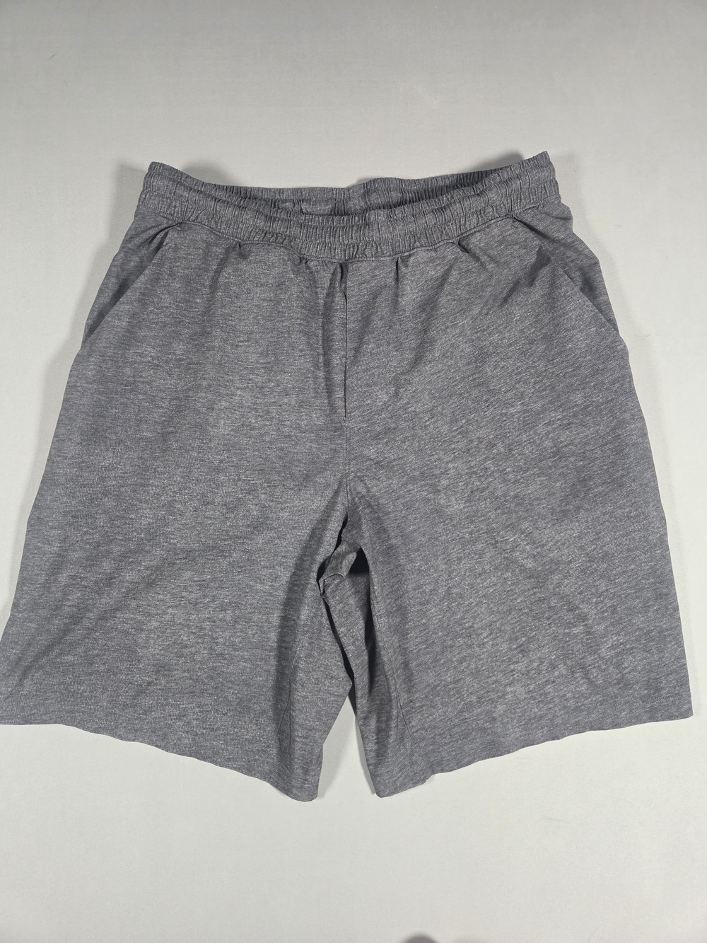 Lululemon Men's Pace Breaker Heather Gray Athletic Shorts 9" Size Large